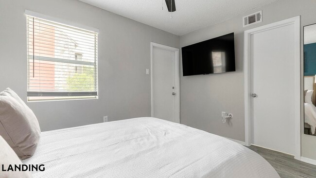 Photo - 130 Camino De Oro Unit 517