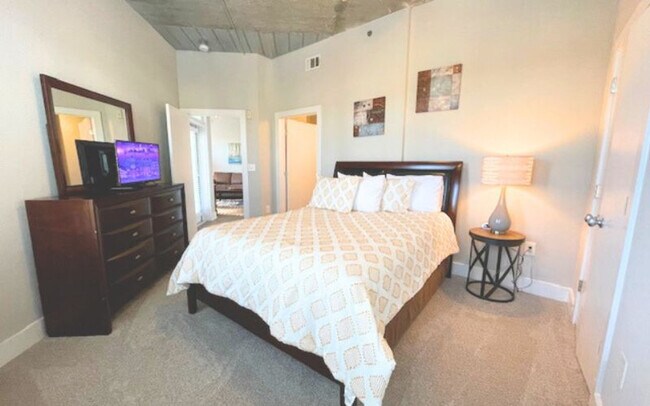 Photo - 705 Town Blvd Unit SI FL4-ID1320719P