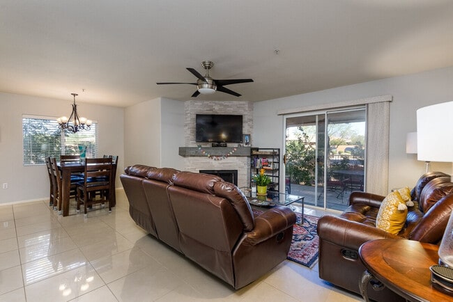 Building Photo - 9775 N 94th Pl Unit ID1255450P