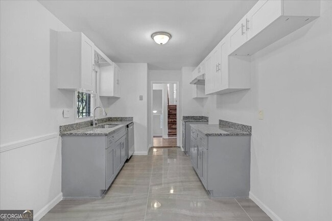 Photo - 2080 Bluffton Way