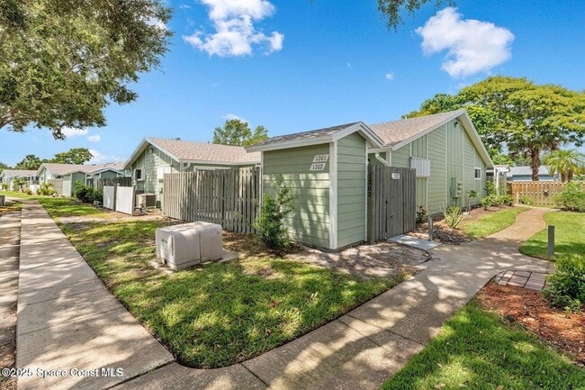 Building Photo - 1931 Quail Ridge Ct Unit 1201