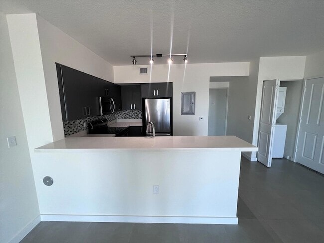 Photo - 729 NW 2nd St Unit 509