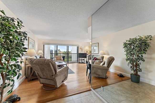 Photo - 1605 S US Hwy 1 Unit B406