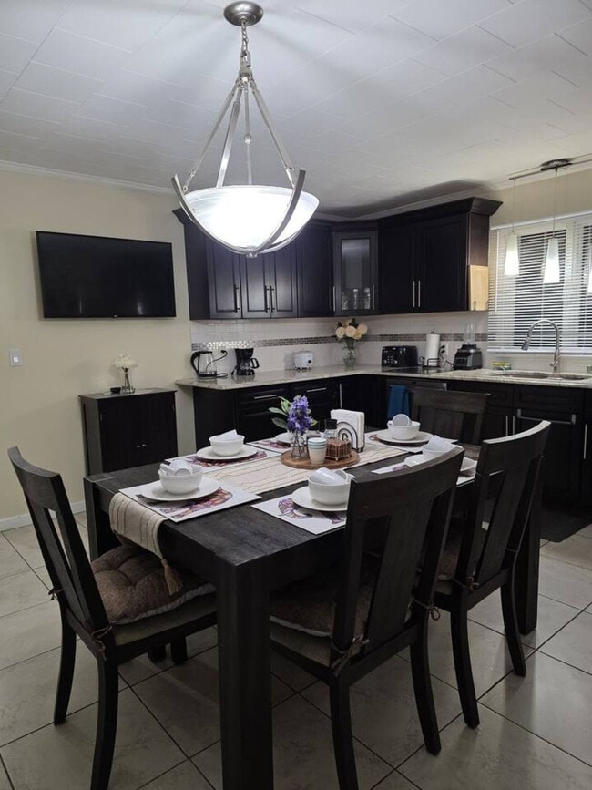 Photo - 108 Linden Ave Unit SI ID1541031P
