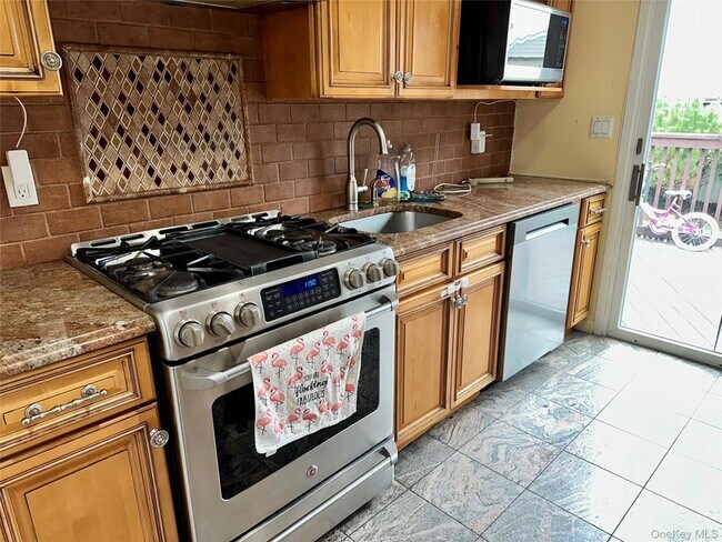 Photo - 1316 Mcclure Ave