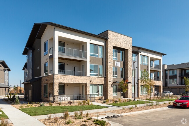 Building Photo - Ascend at Horizon Uptown