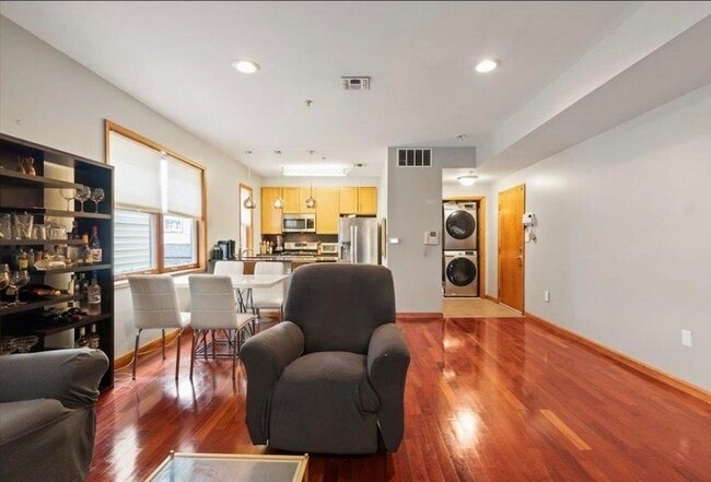 Photo - 515 30th St Unit 1B