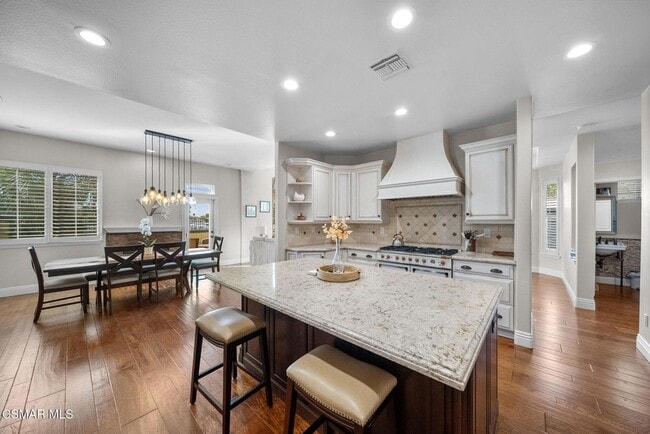 Photo - 32201 Lakeport Dr