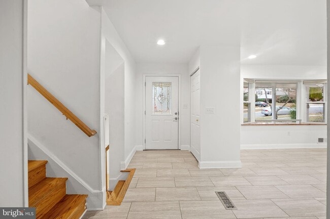 Photo - 706 Carter Rd