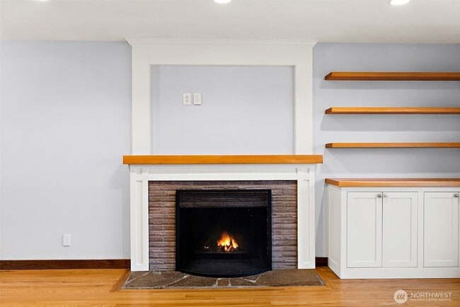 Photo - 3831 Letitia Ave S