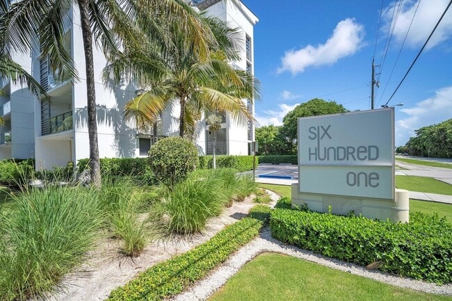 Photo - 601 N Ocean Blvd