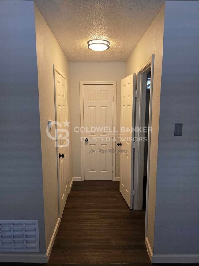 Photo - Westridge Apartments