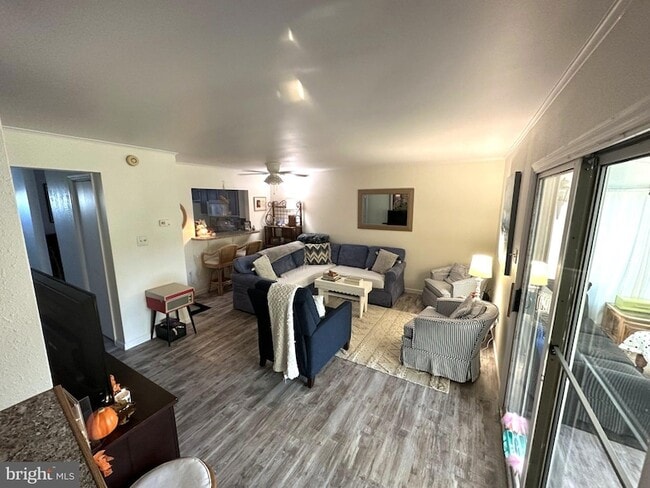 Photo - 38319 Thistle Ln