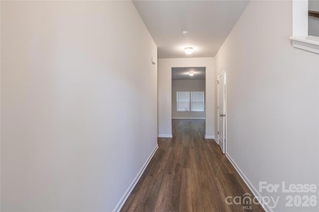 Photo - 208 S Bell Ave