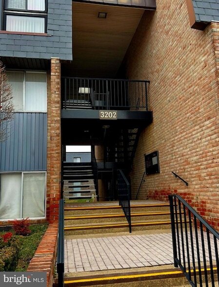 Photo - 3202 Old Post Dr