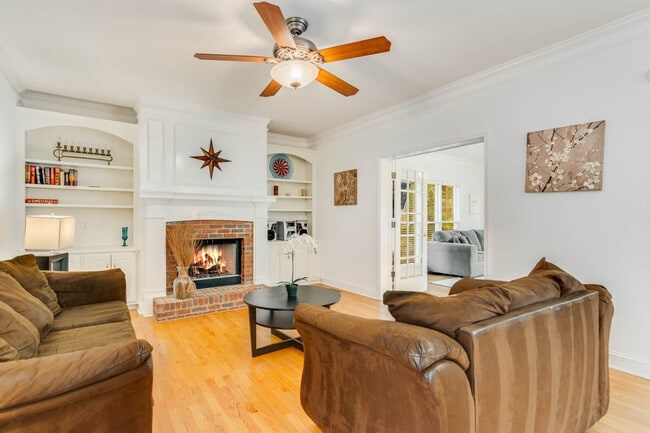 Photo - 1230 Oxford Dr SE Unit SI ID1569855P