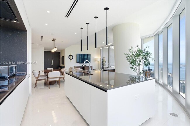 Photo - 300 Biscayne Blvd Way Unit 4007