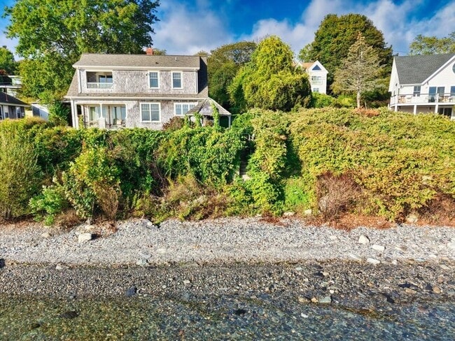 Photo - 73 Bayside Ave