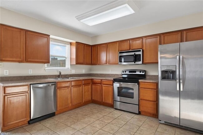 Photo - 3209 Barrington Dr