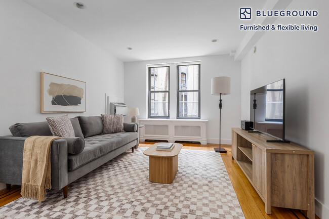 Building Photo - 10 W 65th St Unit FL1-ID1849