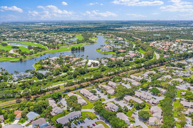 Photo - 108 Sherwood Cir