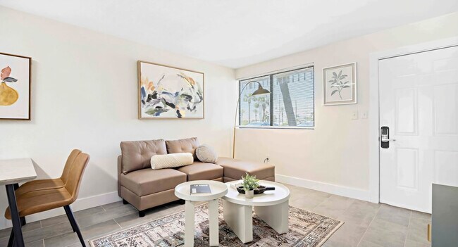 Photo - 556 Coral Ct Unit SI ID1502039P