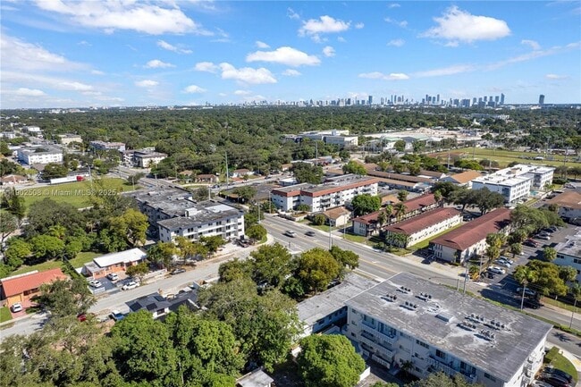 Photo - 13390 NE 6th Ave Unit 11