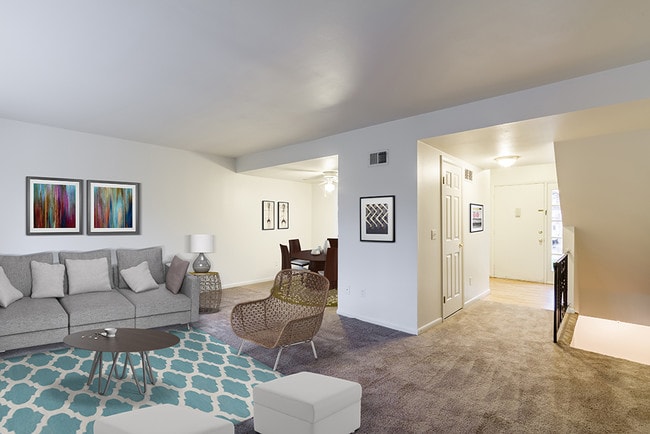 Photo - Elmwood Terrace Apartments and Townhomes