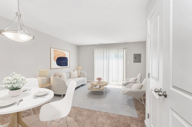 Photo - Staples Mill Townhomes