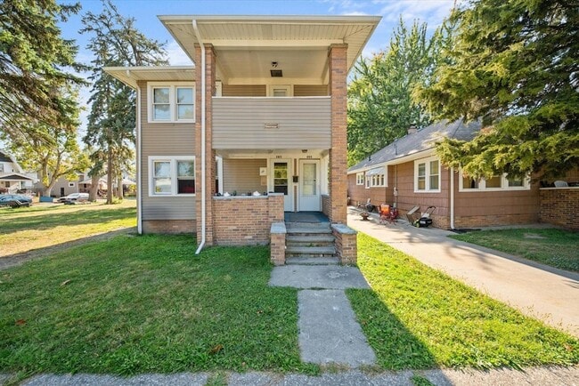 Building Photo - 316 Morrison Dr Unit Upper