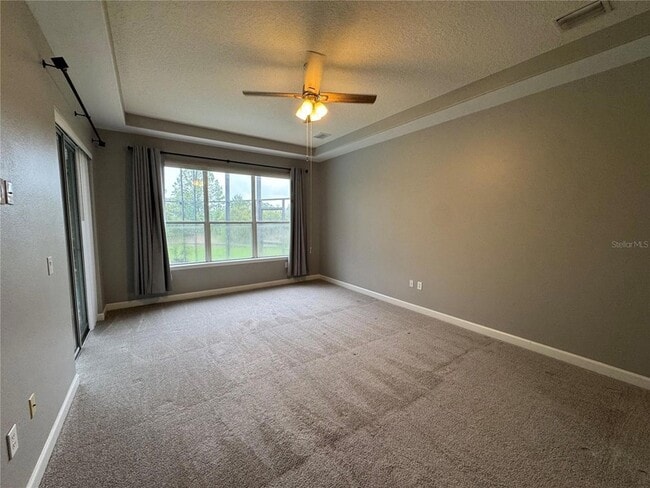 Photo - 142 Harrington Ct