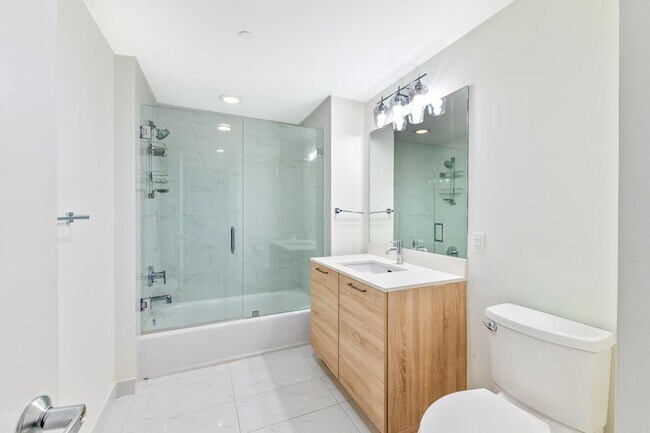 Photo - 16385 Biscayne Blvd Unit 803