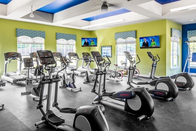 Photo - Lynnewood Gardens