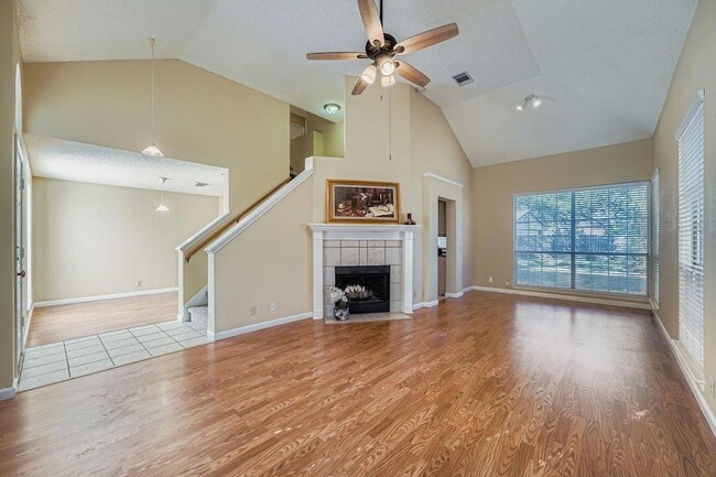 Photo - 2812 Little Elm Trail