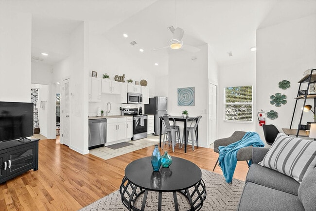 Photo - 27 Old Mission Ave Unit ID1281933P