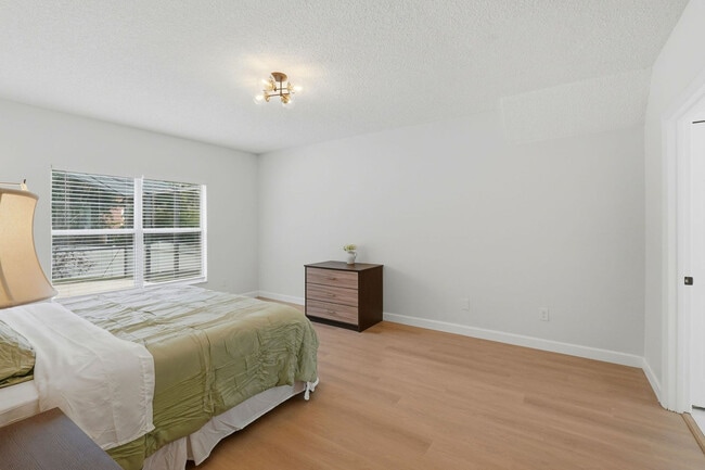 Photo - 1145 Seasons Blvd Unit SI ID1570193P
