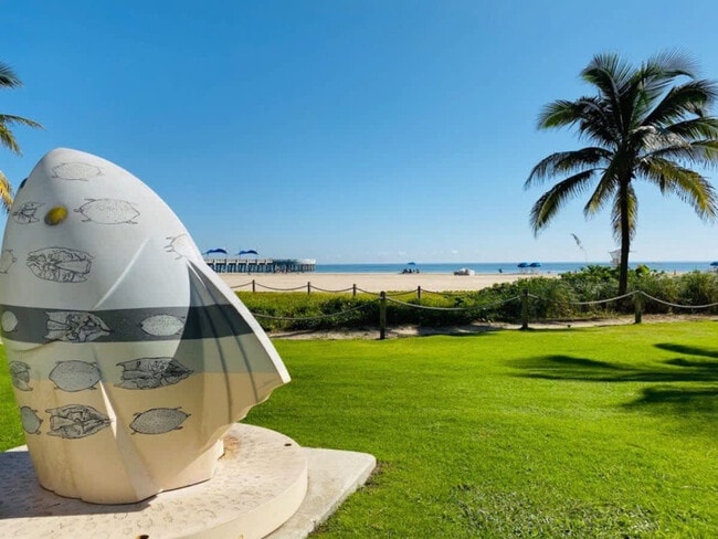 Photo - 906 N Riverside Dr Unit SI ID1503956P