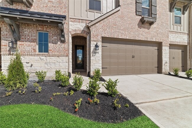Photo - 6559 Scarlet Pond Ln
