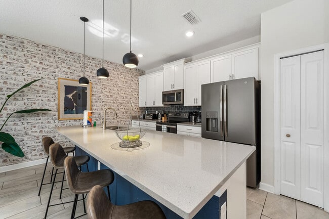 Photo - 5029 Windermere Ave Unit ID1018130P