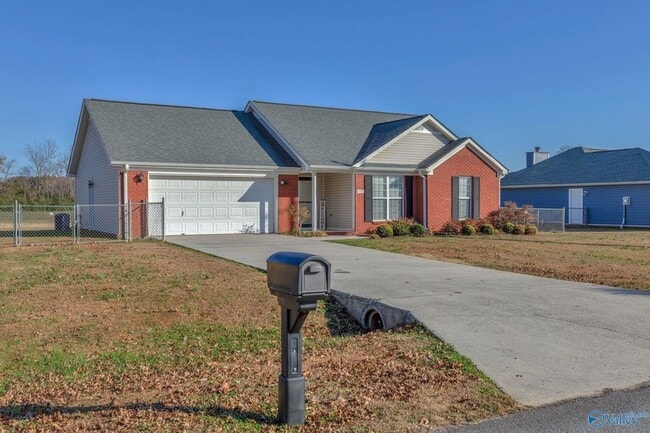 Building Photo - 113 Delta Pine Dr