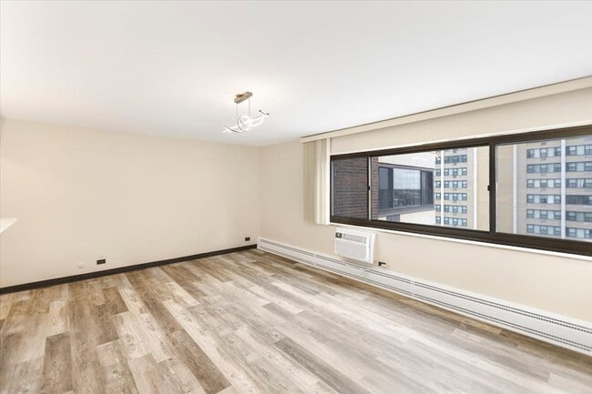 Photo - 7337 S South Shore Dr