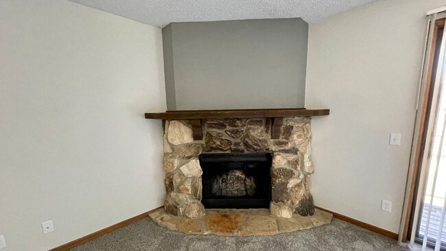 Photo - Willow Creek Apartments