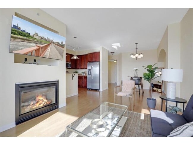 Photo - 500 E Grant St