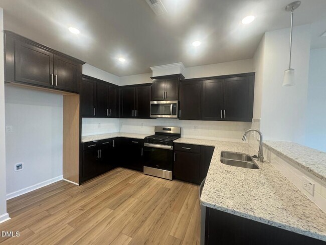 Photo - 431 Parker Sta Ave