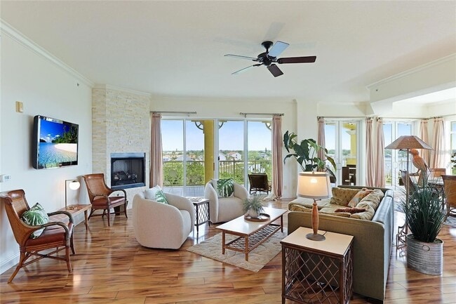 Photo - 1308 Old Stickney Point Rd Unit WP3