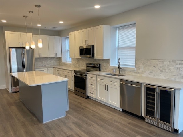 #3 Huge Kitchen with Island - 50 E McMicken Ave