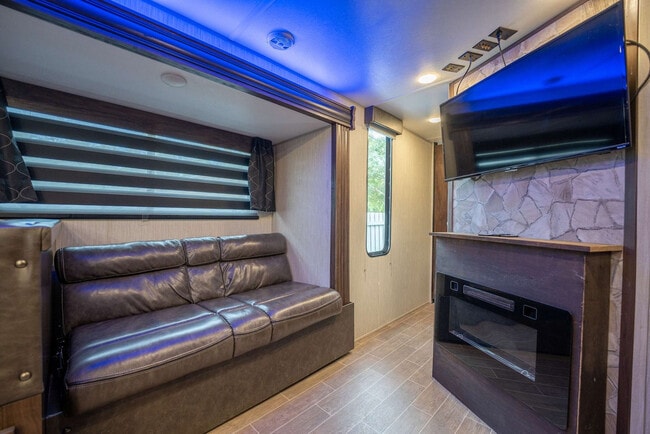 Photo - 1905 W St Louis St Unit ID1324836P