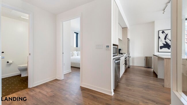 Photo - 1320 4th St NE Unit 301