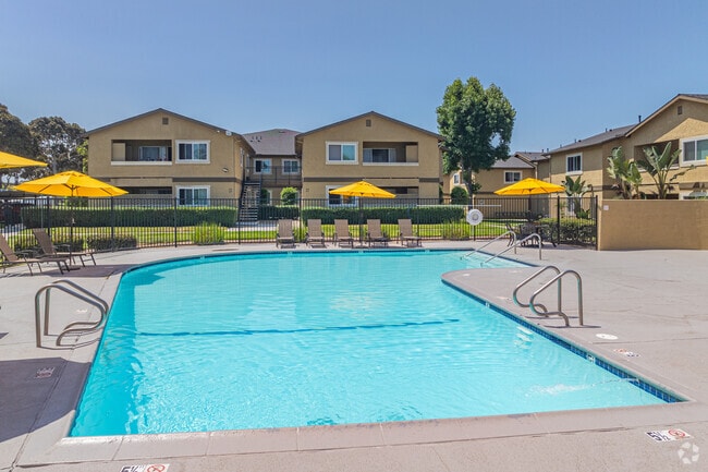 Building Photo - Wintergreen