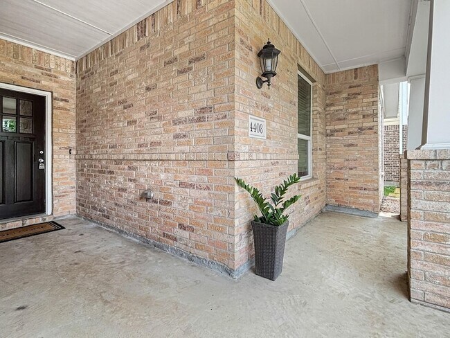 Photo - 4408 Dashland Dr